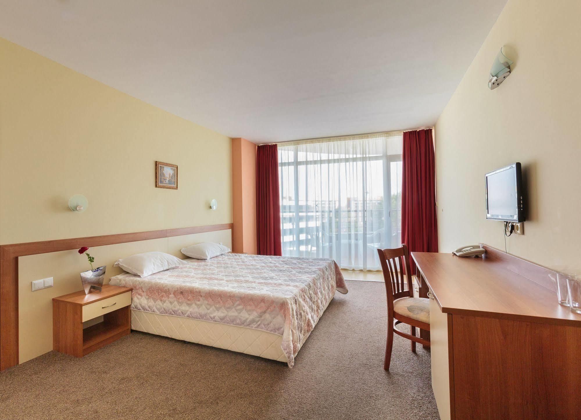 Hotel Riagor Sunny Beach Exterior photo